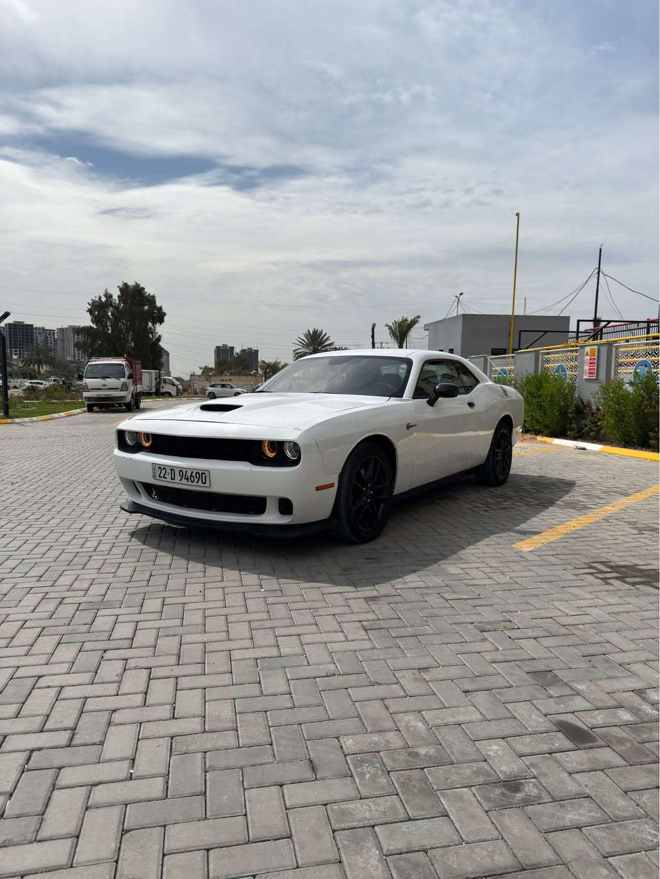 *********** 
سلام عليكم جالنجر 2022 GT فور ويل رقم اربيل هزة وسنوية جديذة باسمي حادث بنيد فقط بدون شاصي ولغد وصور موجودة موصفات تحكم ستيرن شاشة كامرة دوارة حساس خلفي كشن كهرباء شفتات ستيرن ماشية 53 الف تخم تاير جديد صدر امامي جديد  للبيع بسعر 170 وبيها مجال مكاني حي الجهاد *********** بغداد, العراق
