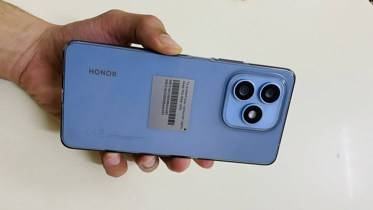 السلام عليكم
جهاز هونر x8d للبيع  جهاز مستخدم ٤ ساعات فقط سعر علئ خاص


**إذا كنت صاحب هذا الإعلان وتريد حذفه لأي سبب، رجاءا أرسل رسالة إلى الدعم الفني**