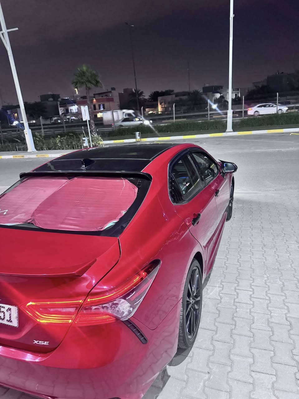 السلام عليكم ... 
كامري 2023 xse فول مواصفات 
محرك ٤ سلندر ٢٥٠٠ بانزين فقط
مرقم بغداد بأسمي تحويل مباشر
بانوراما 
كشنات جلد كهرباء 
فول تحكمات 
كشنات تدفئة 
سترين تدفئة
شاشة اندرويد أبل كار بلي
نظام نقطة عمياء 
شاحن واير ليس
دبل صالنصة 
لايت وبكلايت فول لد
ويل أسود ١٩ بلاد 
وباقي المواصفات معروفة 
السيارة وارد أمريكي أني مستوردها ومصلحها تصليح درجة أولئ مابيها كل نقص للاخير 
طلع بيها كلير قطعتين بدون فتح ودواخل وبجمها كبس شركة موضح بالسونار 
الممشئ 46 mi 
سيارة مال جناي ومابيها أي نقص 
للاتصال 
***********
مكاني بغداد الغزالية
السعر ٢٢٠ بيها مجال بسيط
