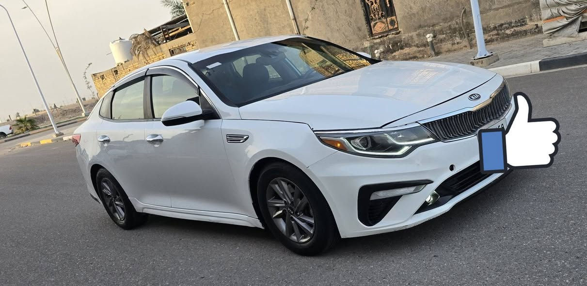 سلام عليكم 
كيه وبتيمه وراد مريكي موديل ((2020))
(رقم ربيل تحويل لو وكاله حاضر)) كفاله من ضربه وتبديل كله اليبل واحد مكينه وكير وحداديه وطخم تاير وكهريات كله شغاله داخل جديد مكان سياره بصره سعره((128)) وبيه مجال ))((***********)))((***********)))
