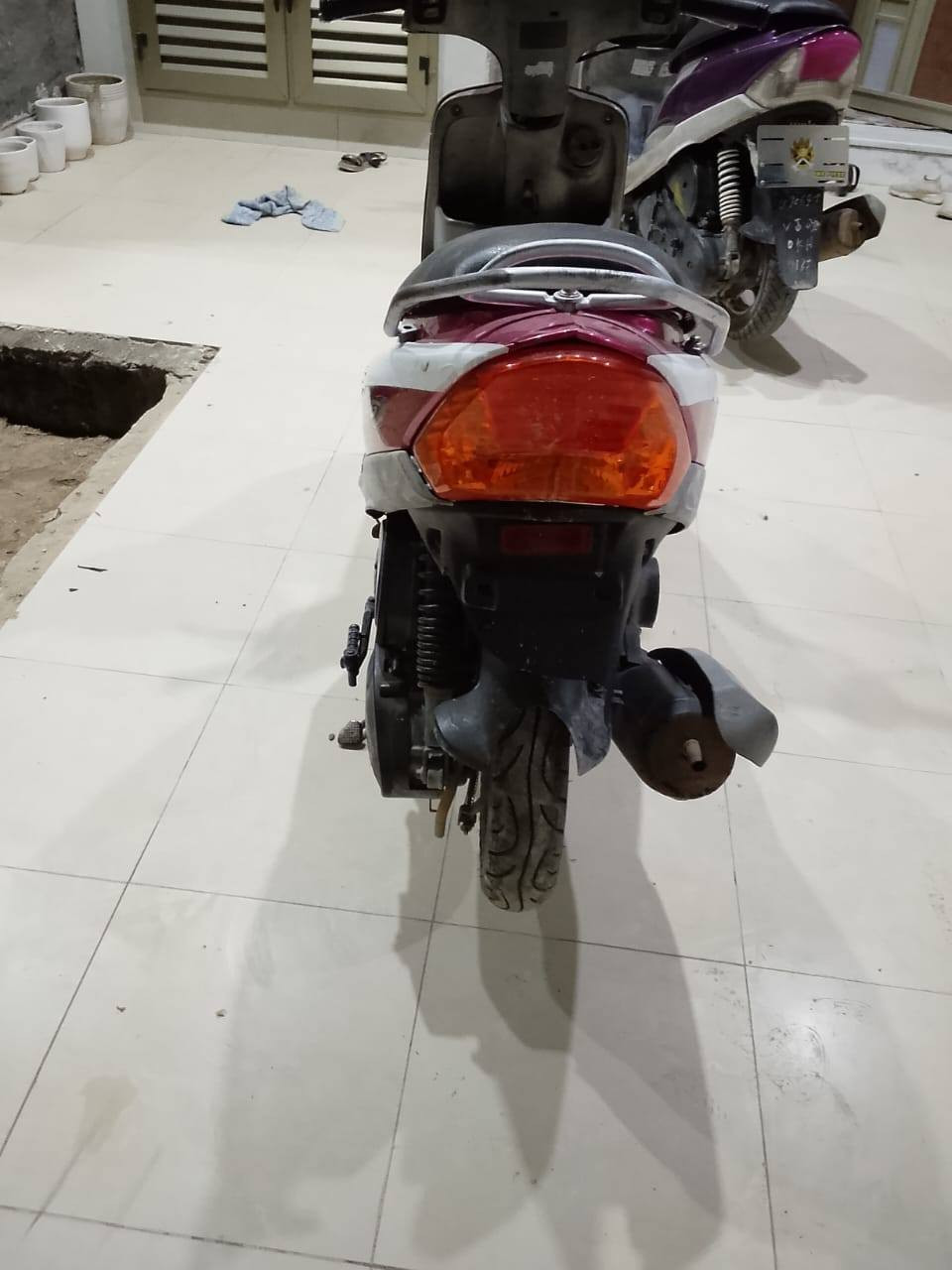 سلام عليكم دراجه ماكس منغولي دراجه مفتوحه كور فقط فقط كهربائيّ شغاله كله تواير جديده قفل جنطه حلوه دراجه كلش كلشي شغال مكاني رميثه سعر 650بيه مجال شراي رقمي ***********
