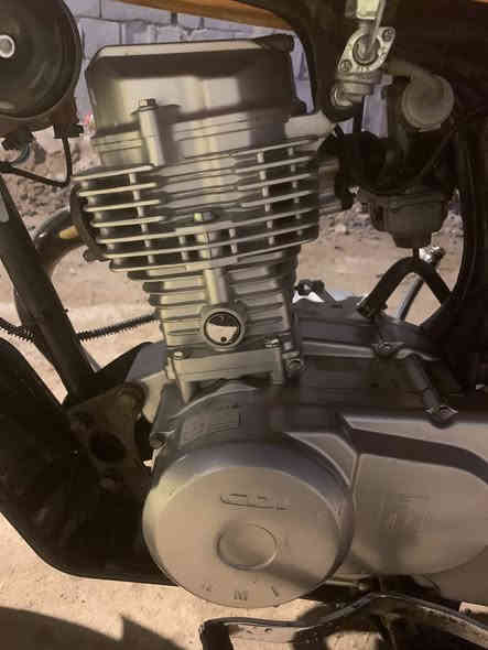 سلام عليكم دراجه البيع رقم وسنويه مديل2023طالعه بشهر ل12محسوبه ع2024كلشي شغال بيه عده الشاير محرك مامفتوح ابد دراجه خير من الله كفاله بوري الضعيف نامه شلامجه بلاد تجي وتشوف بعينك سعر1800قفل قفل ربع مايطيح والماعاجبه المنشور لا يعلق ولا يصير لوتي براسي وشراي بخدمته مكاني كرمت علي ابو صخير رقمي 0788 576 8667
