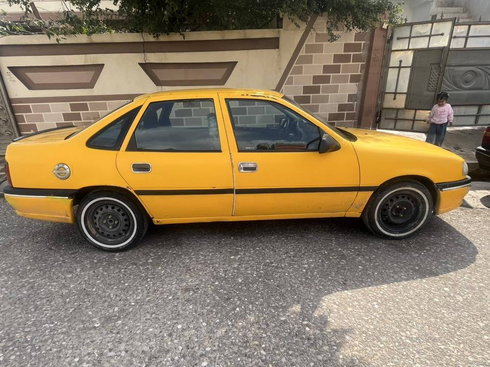 اوبل فكتره حجم ١٨ كير عادي رقم كركوك محرك كير صدر تايرات كله جديد سياره حلوه مال بيت دفتر بانزين موجود شرط التحويل  سنويه ساقطه من ٢٠١٨ مكان سياره بكركوك سعر ٣٨ بيه مجال للشراي وترهم اقساط مقدمه ٢٠ وبشهر ٣ اوراق احسبه ٤٣ 
***********
