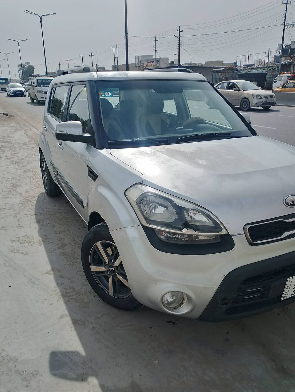 للبيع كيا صول خليجيه مابيه صبغ
فول مواصفات 
تبريد بيانو
سلايد روف 
تحكم 
كاميرا 
حساسات
رقم بصره انكليزي باسمي 
مكانه بابل 
***********
***********
