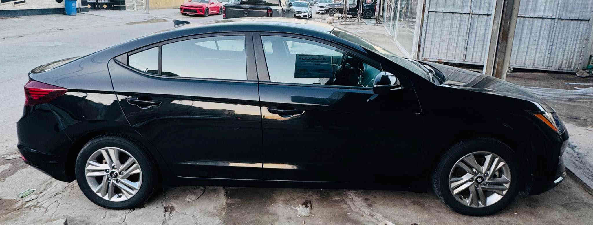 هيونداي النترا 2020 ماشي 57 كيلو وليس ميل موصفات محرك دوش فتحت سقف بصمه وترحيب صندوق ذكي يفتح عند الاقتراب كشنات تدفئه كامره خلفيه رادار امامي ونقط عمياء لايتات زنون السياره جديده جدا حادثها بسيط بدون شاصي بدون ايرباك بدون دواخل انصبغ الجملغ الخلفي والامامي والابواب مضروبه كلير علمود توحيد الون صور الحادث والسونار بالمنشور رقم سليمانيه تحويل مباشر مكانها بغداد زيونه السعر 139 ورقه الاتصال *********** بغداد
