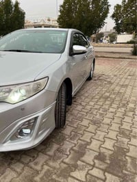 كامري GLX • ٢٠١٥ • ١٣٩٠٠٠ كم