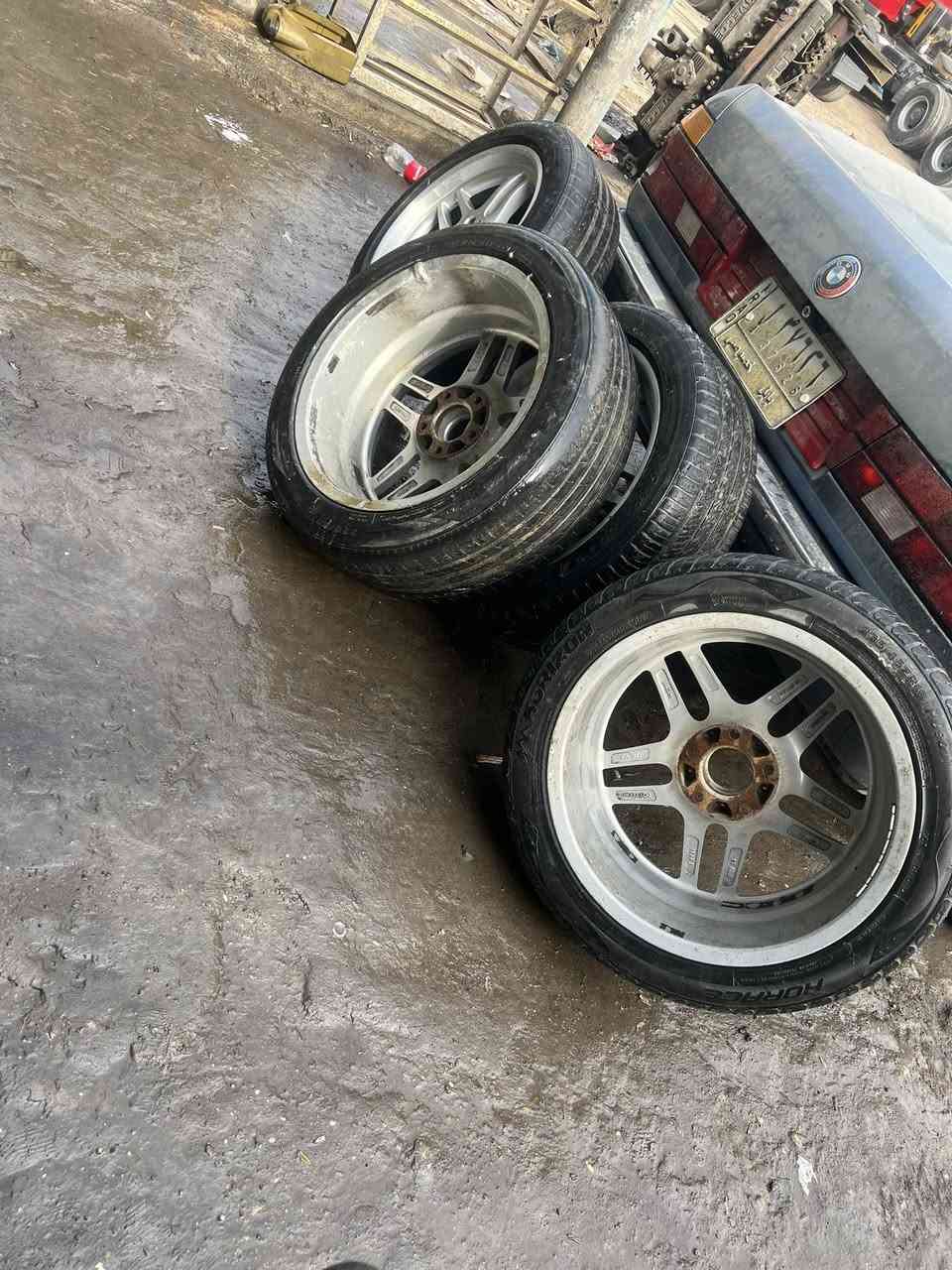 تخم ويل  5قطع m مكاني كربلاء السعر 400الف 
***********
