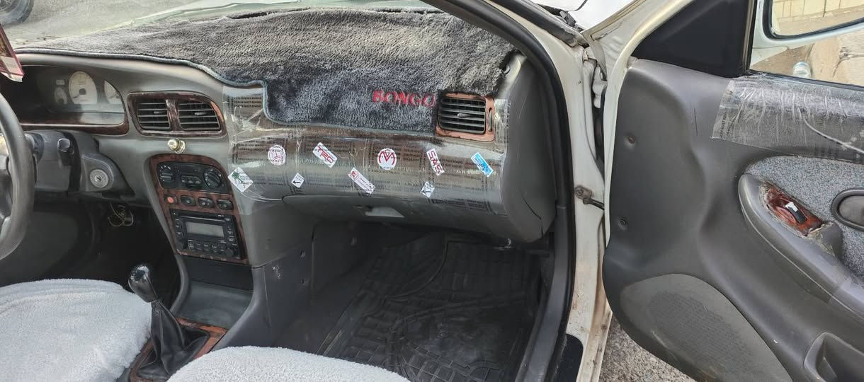 کیاکریدۆس مۆدێل 1997 سەیارەیەکی بێعەیبوعارەسەنەوی بەسەرجووە گێڕمەکینە تەبرید کارەبای تەحویل غرامە بڕاوەبەشەرت بێدەعمولێدراوییە بۆفرۆشتن سعری 30گەڵاو معامەلە لەسلێمانی 
*********** السليمانية, العراق
