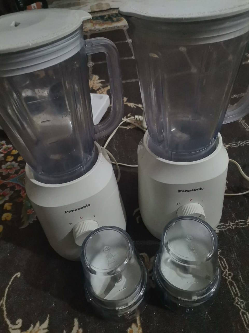 السلام عليكم ورحمة الله
خلاطات للبيع مستعملات شي قليل. نوعية ممتازة وجيدة ماركة (Panasonic) السعر مناسب جداً
العنوان / كربلاء حي العامل 
للأستفسار على الخاص او الاتصال
***********
