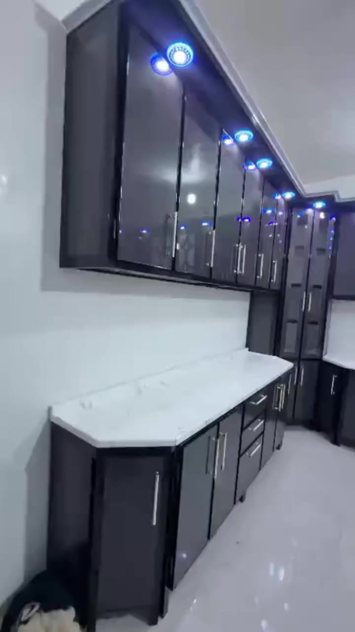 ما عليك بس  احجز والطلب يوصل لباب بيتك 🤗🌹🤗..
كاونتر  ارضي وملحق 
💥 (المنيوم)💥
التوصيل،🚚🚚  جميع محافظات العراق والشغل حسب الطلب 😍


**إذا كنت صاحب هذا الإعلان وتريد حذفه لأي سبب، رجاءا أرسل رسالة إلى الدعم الفني**