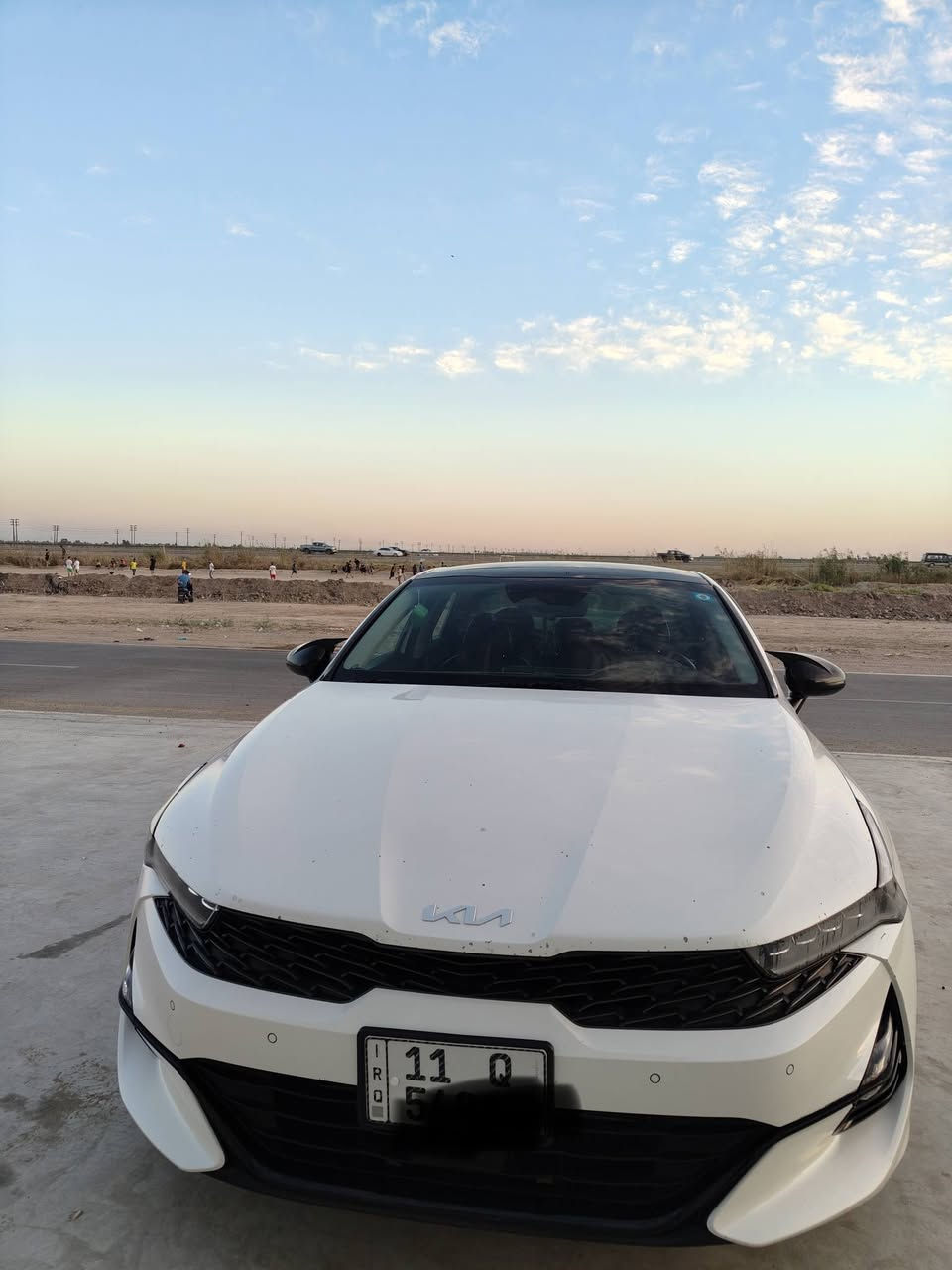 سلام عليكم كي5 موديل 2022
مكينة 2500 سياره مبدل بس 
بنيد مو حادث سيارة فول واحد 
عل واحد سيارة فول رقم سياره 
بغداد ***********
***********
