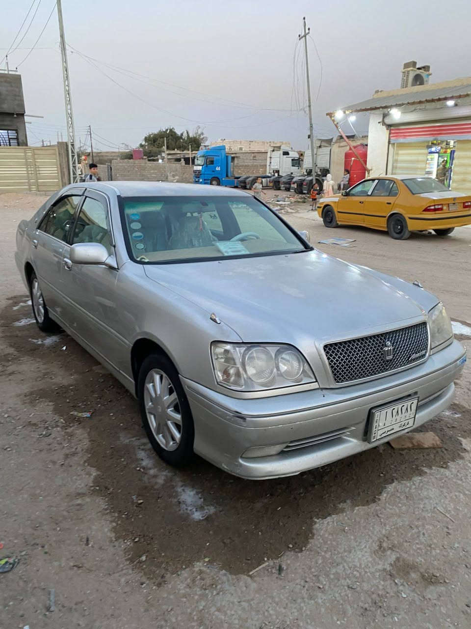 السلام عليكم جنون موديل 2003رقم كركوك مدفوع كمرك وصاعدةهزة باقي تدفع فلوس الرقم وتحول
تحويل مباشر 

3 دكم مكينة دي فور الجبير تبريد ثلج تخم تاير ويل نجمة كهربائيات لايت زنون السيارة كفالة من الضربة والعيب الشرعي السيارة جاهزة ( بيع او مراوس ) السعر 100 وبية مجال بسيط 
رقمي ***********

مكاني بصرة الزبير مصفى النفط
