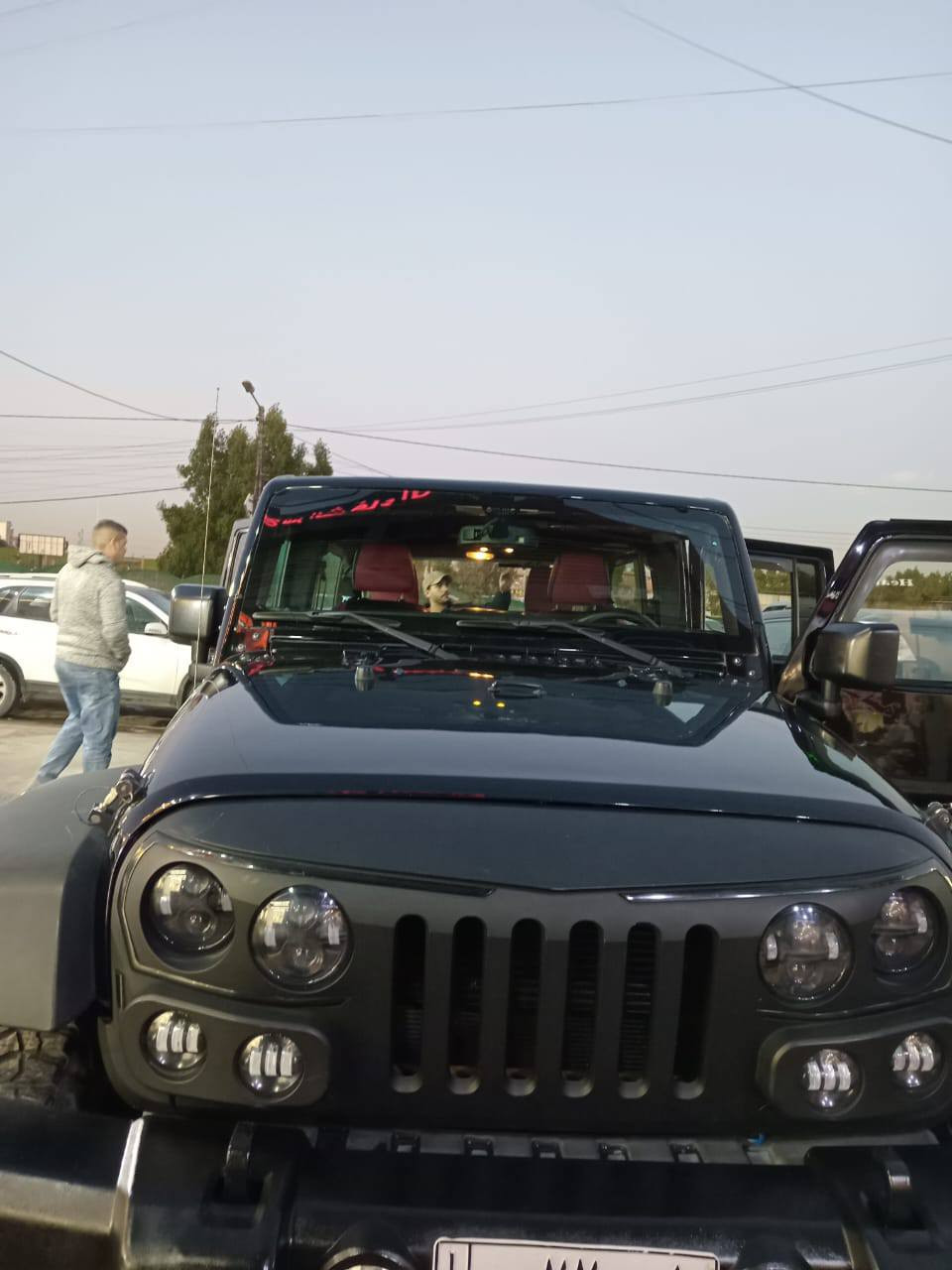 سلام عليكم جيب رانكلر 2016 رقم مميز بسعر مغري اريد ابيع  175 ورقه سيارا جاهزه ومعليايه تخم تاير صدر حداديه كلشي جاهز بسياره وجديد بيه تلث قطع صبغ بدون دواخل بدون ايرباك اسياره بجم كبس حادثه باب السايق وجاملغ خفيف الحادث
لتواصل على الرقم 
*********** بغداد, العراق
