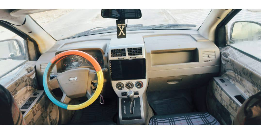 سلام عليكم سياره جيب كومباس موديل 2007 لسياره مكفوله كير ومكينه واكسل مصبوغه صبغ عام للجماليه مكينه 2400 االسعر 47 وبيهه مجال اللاتصال والاستفسار *********** المكان واسط قضاء العزيزية
