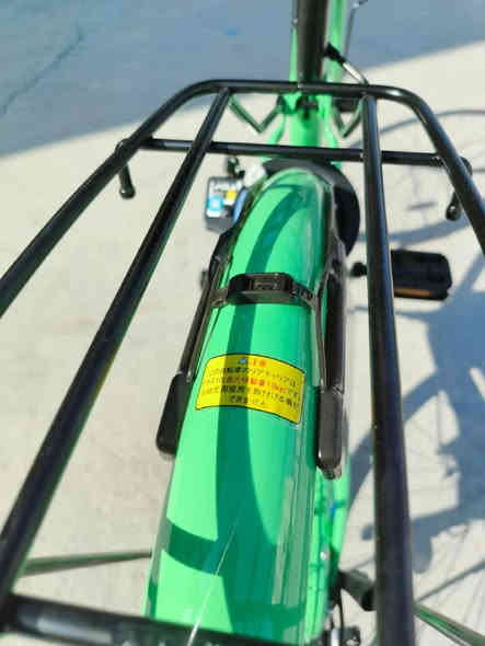 سلام عليكم بايسكل للبيع مديل 22ياباني اصلي حجم 26
لونه مميز  قبل يومين نزلته من الحاويه بايسكل كله مختم  نضيف شوفت عينك شركته مرغوبه شركت بيدي  تفاصيل خاص لموشراي لايتعبني ولااتعبه سعر 175وبي مجال قليل   مكاني كربلاء توصيل ماعندي تجي نته تاخذه  هاذه رقمي ***********متواجد عل فيس
