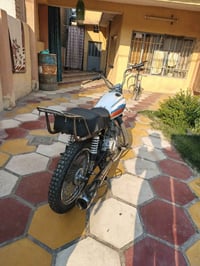 للبيع تايكر ٢٠ مكينه نامه أصل كلك ٢٤٠ وبيه مجال 07776008366