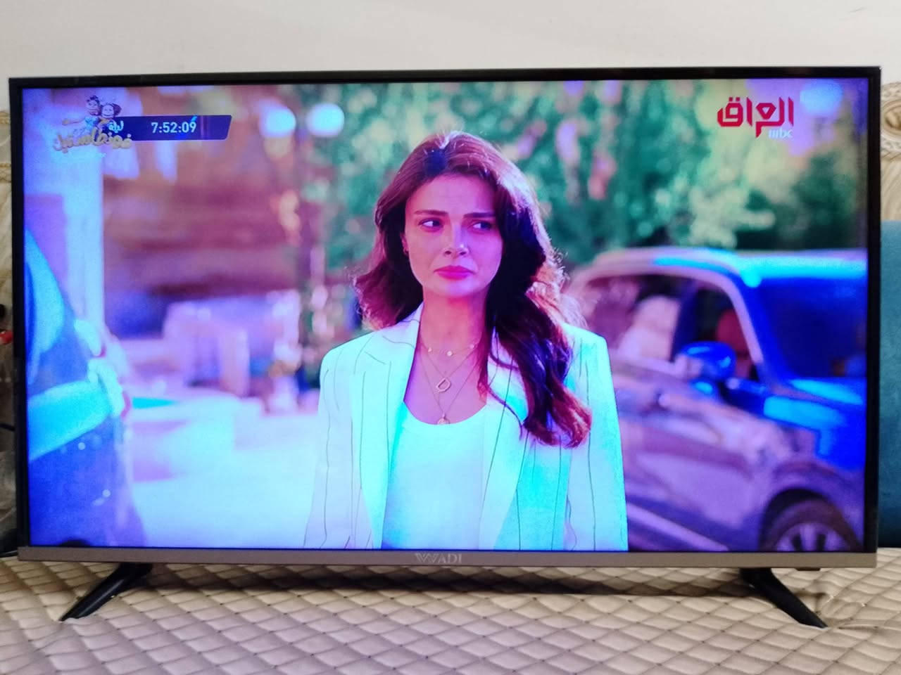 السلام عليكم للبيع شاشة بلازما ماركة WADI حجم 40.مع الريمونت بدون نت.الصورة شوية بيهة زراك بس حلوة ومقبولة.السعر 65 الف.العنوان الفحامة قرب الجزيرة السياحية.مبايل.***********.يوجد واتساب.مع الشكر الجزيل للادمن.
