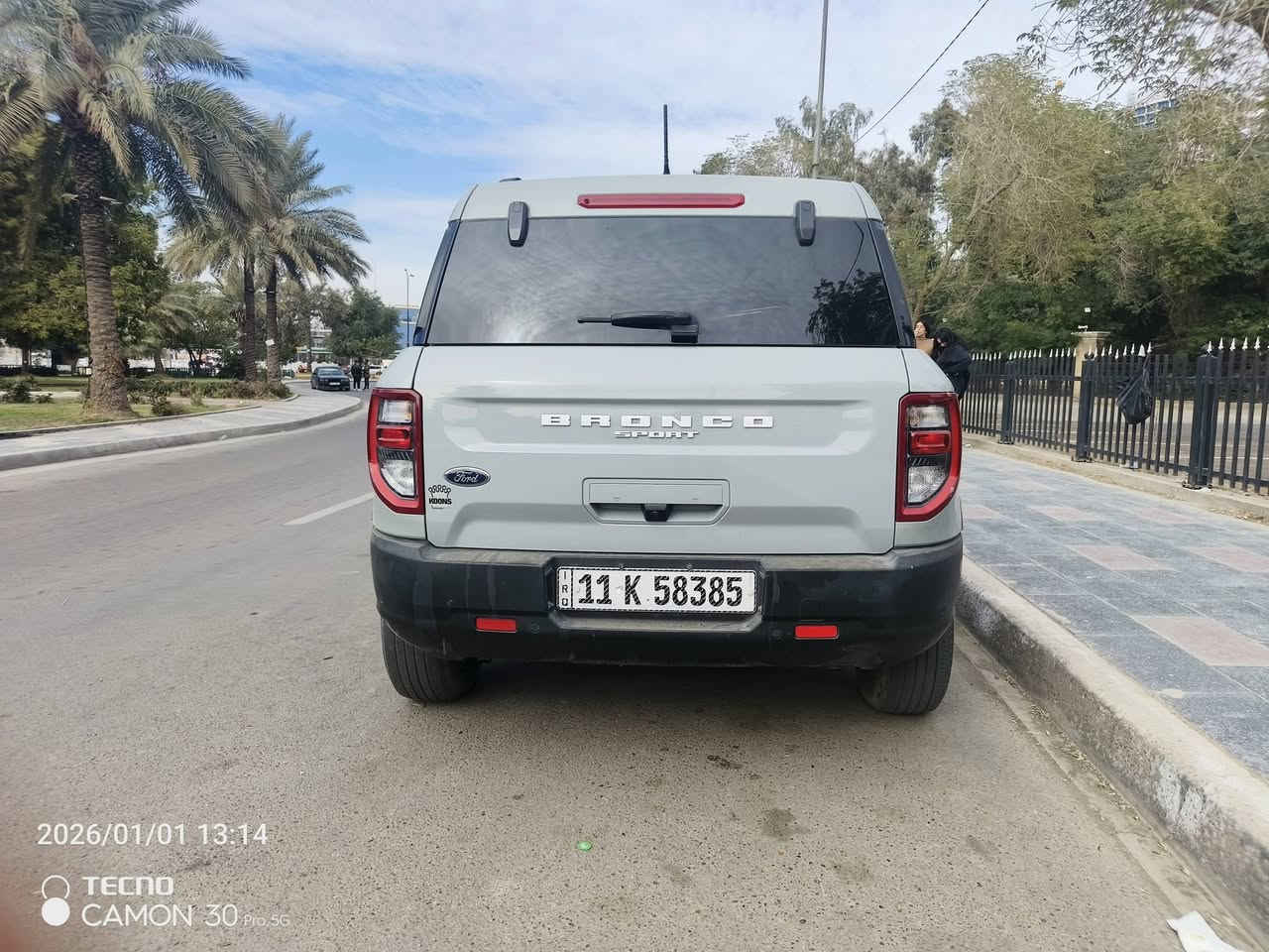 برونكو سبورت outer banks 2023 فول مواصفات، محرك ١٥٠٠ ايكو بوست(ماكو اي دوانز) توربو ١٨٠ حصان فول ويل درايف فتحه سقف،لون سموك، حساسات خلفيه كامرا، كشنات اماميه كهرباء، كشنات تدفئه، ستيرن هيتر، رادار امامي، نقط عمياء، كشنات جلد مشمشي وبعد مواصفات، تبديل جاملغ عكس السايق وشويه من باب الصدر، لغد وشواصي سليمه،ايرباكات سليمه فقط ركبه ومبدل بلادي ماشيه ٥٠ الف ميل، السياره مرقمه بغداد رقم حلو،السياره ترايهه يخبل نشطه واقتصاديه للاستفسار هذا رقمي، موجوده بالمنصور السعر المطلوب ١٨٠ قابل للتفاوض ***********
