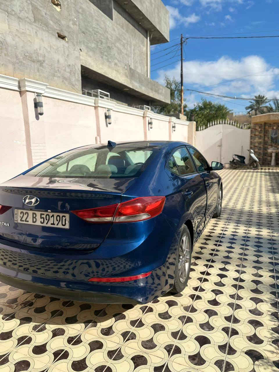 النتر موديل ١٧ رقم شمالي 
محرك ٢٠٠٠ دوش
ماشيه ٦٧ ميل
صور الظرر ناشرهن بدون صبغ بارد فقط
والدعاميه الاماميه جارده 
نص فول تحكمات استيرن 
السعر ١٢٠ وبيه مجال ت*********** 
عنوان ديالى ناحية جديده الشط
