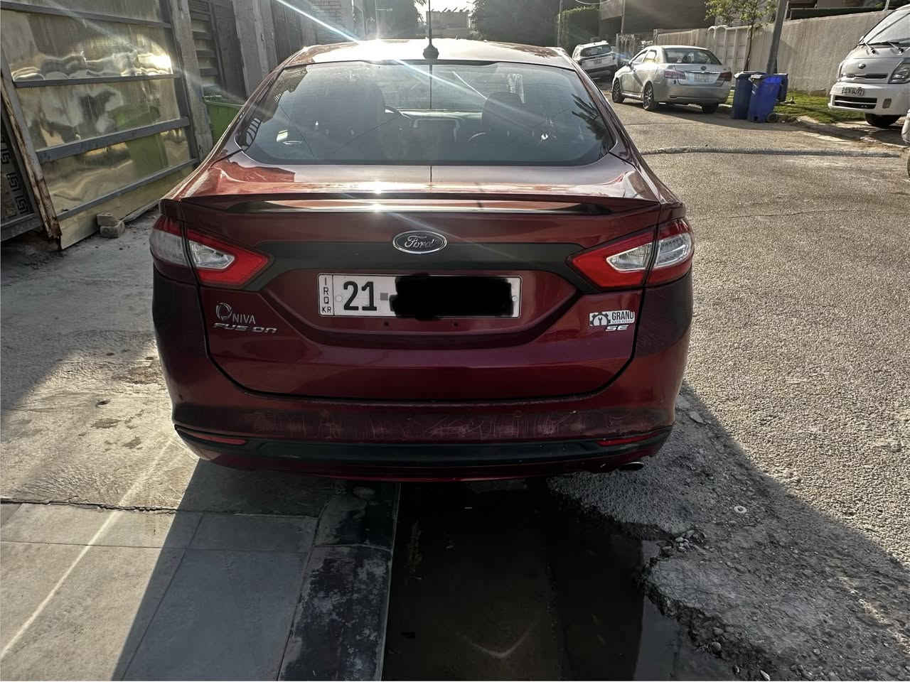 فورد فيوژن خليجي se وكالة NIVA
السلام عليكم 
فورد فيوجن خليجي 2014
محرك 2500 تنفس طبيعي  
السيارة بيها قطعتين : جاملغ وباب السكن 
الحادث خفيف 
السيارة ماشية 75,500 KM
تخم تاير جديد 
سياره رقم سليمانية باسمي تحويل ثاني يوم 
مكان السياره بغداد 
الاتصال ***********
السعر 117$
