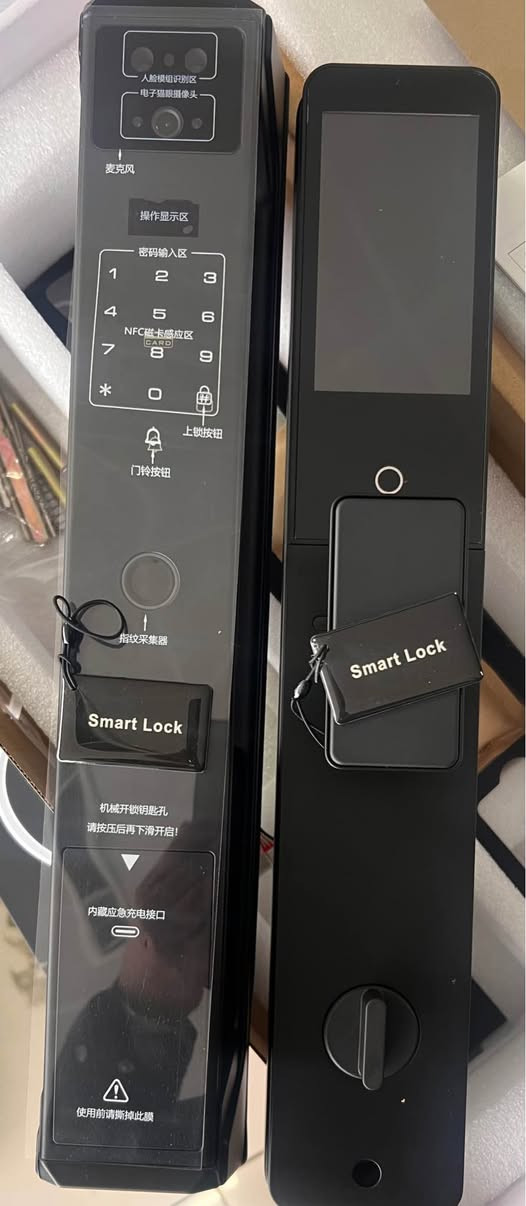 قوفڵی دەرگای زیرەک نوێترین و بەرزترین ئاستی تەکنەلۆژیای کردنەوەی دەرگای ماڵەکەت لەڕێگەی:
* پەنجەمۆر ( بصمة).
* ناسينەوەی دەموچاوو ( وێنە).
* کۆدی ژمارەیی.
* کارتی زیرەک.
* دەنگ.
* داخستن و کردنەوە لە دووری ماڵەکەت.
* تۆمارکردنی وێنەی ئەو کەسانەی دەیانەوێت بێنە ژوورەوە.
هەموو ئەم تایبەتمەندیانە بە کوالێتی زۆر بەرز لەم ئامێرەدا بەردەستە.
***********
*********** السليمانية, العراق
