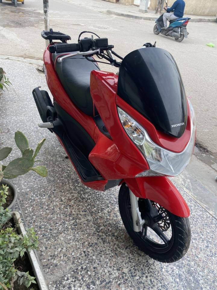 جيل اول شرط بلاديه كفاله عامه ياباني محرك 150
ماشيه 14 عوان بغداد كماليه مامتواجد فيس ***********
