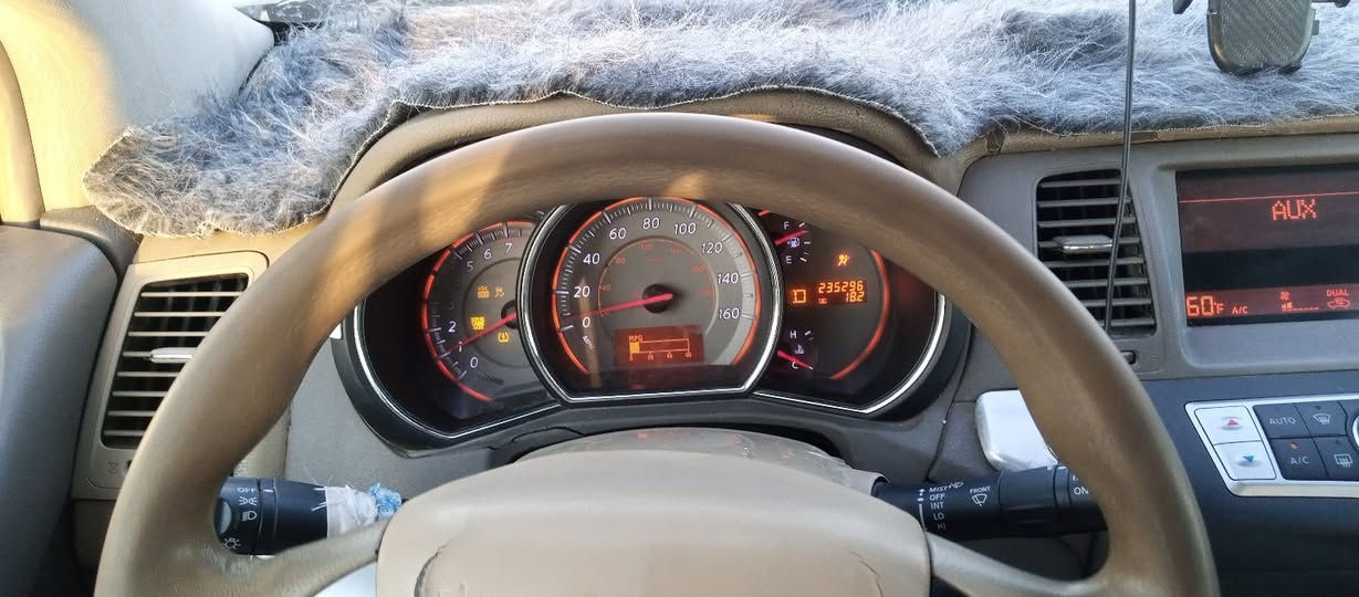 السلام عليكم نيسان مورانو موديل 2009 وارد امريكي مصبوغة حزام محرك مكفول كير مبدل تفصيخ بيها خربطة بالكهربائيات مع العلم ضفيرة محرك و ضفيرة بدنة مبدلهن جدد السعر 55 و التحويل ثاني يوم ***********
