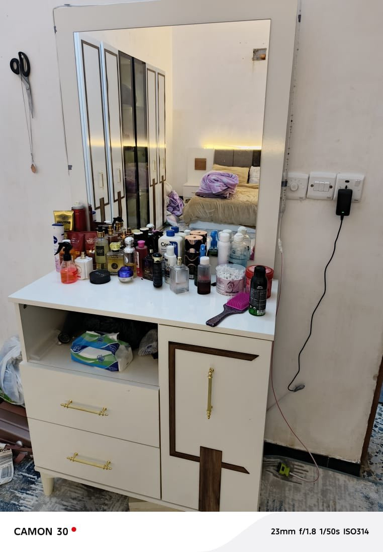 بنات هاي الأغراض للبيع في كربلاء مصارلهن شهر جديدات موجود وصلهن *********** التريدهن تدخلي واتساب
