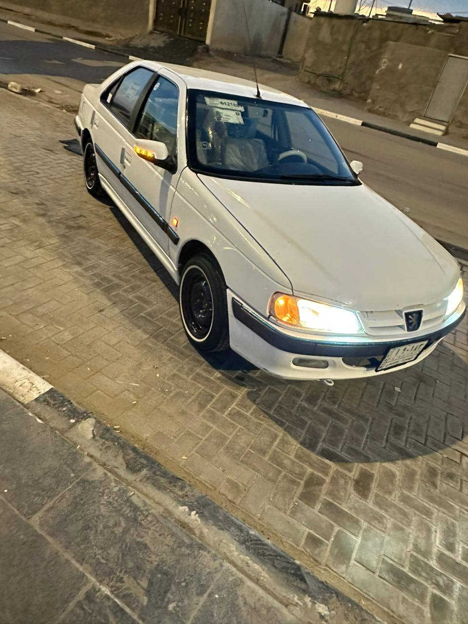 مكلف بلنشر 
السلام عليكم بيجو بارص مديل 2015 محرك فرنسي كفاله كير ومحرك السيارة جاهزه ونضيفه سياره كهربائيات كلها شغاله ويل أبو الخط سيستم شاشه وسماعات ومضخم سيارة مال جناي بيهه تعمير باهلالات سنويه ال 27 تبريد شغال سياره نضيفه ومال بيت. راعيها يريد تحويل السعر 53$
هـ***********/*********** 
رجا المو شراي خل يعبر المنشور ‏<تم تعديل هذه الرسالة>
