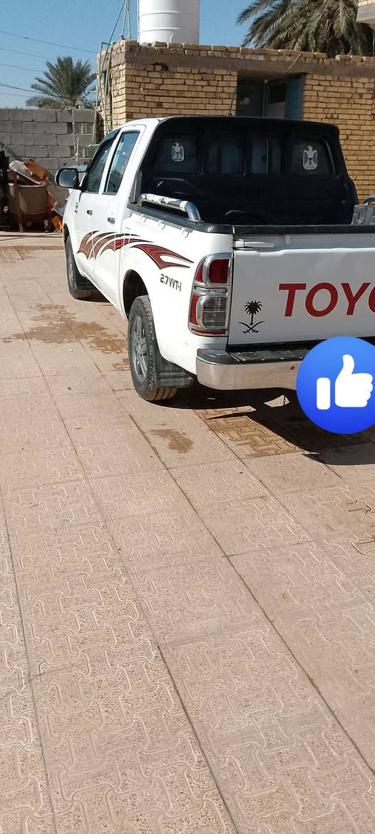 سلام عليكم من رخصت الادمن المحترم للبيع فقط هايلوكس موديل 2014 اصل  رقم وسنويه بسمي تحويل ثاني يوم تخم تاير حداده جديده كير ومحرك كفاله برغي مامفتوح بيه سياره مكفوله كفاله عامه سعر 190 بيه مجال حك جيه 
مكلف بنشر  تواصل *********** مكان سياره ناصريه شطره
