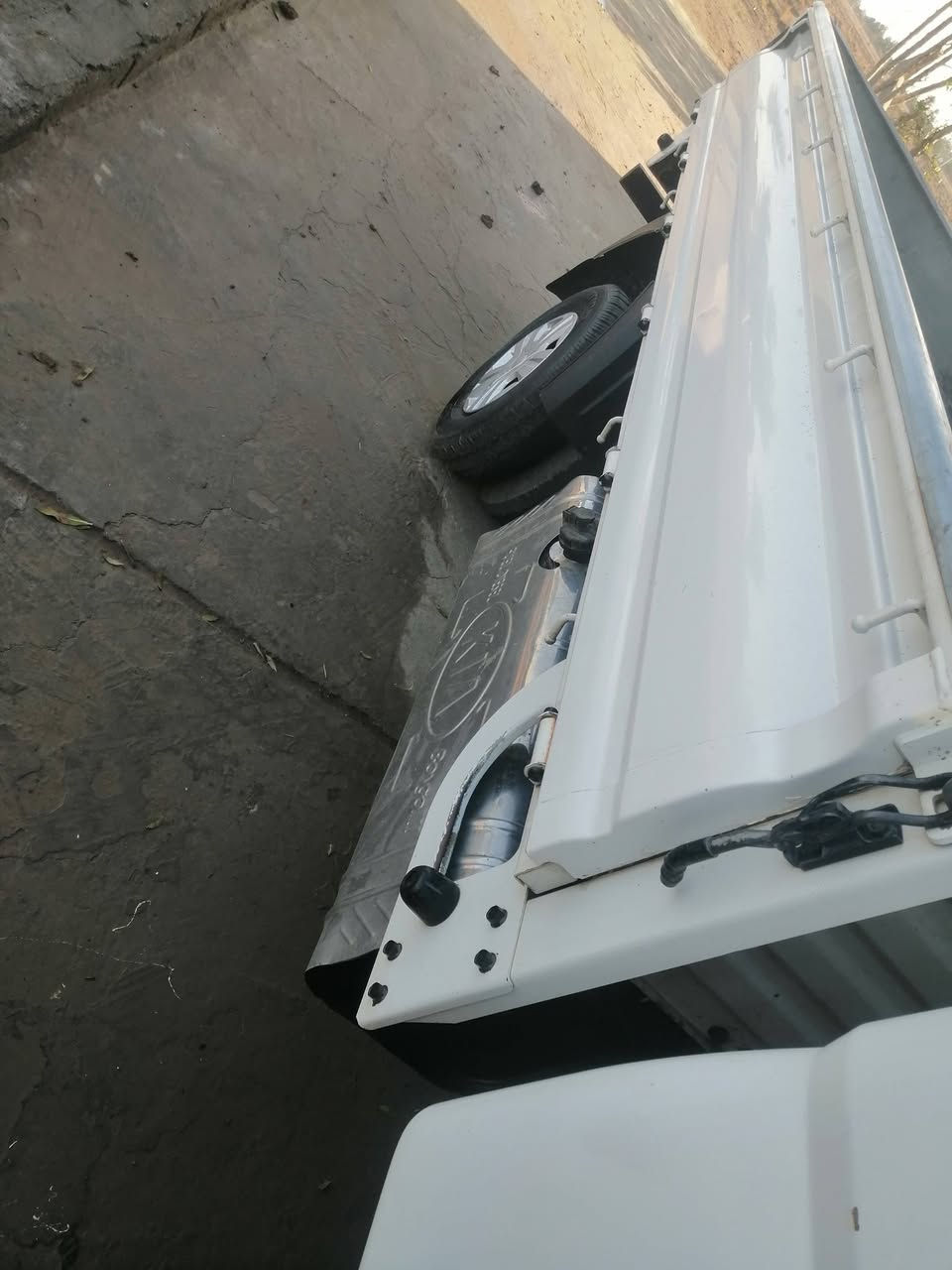 كيا موديل ٢٠١٥ رقم بغداد انكليزي  سنويه مجدده مشروع وطني تحويل مباشر
لستفسار اكثر *********** بابل الشوملي
