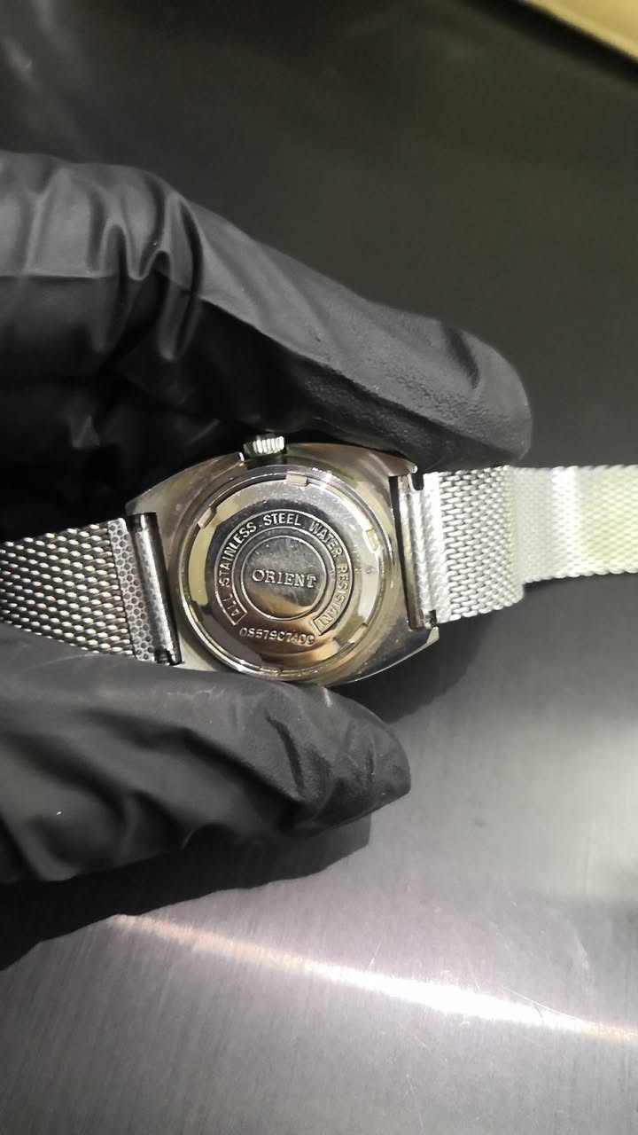 اورينت اصلي نسائي اوتو قطعه مميزه ونادره


**إذا كنت صاحب هذا الإعلان وتريد حذفه لأي سبب، رجاءا أرسل رسالة إلى الدعم الفني**