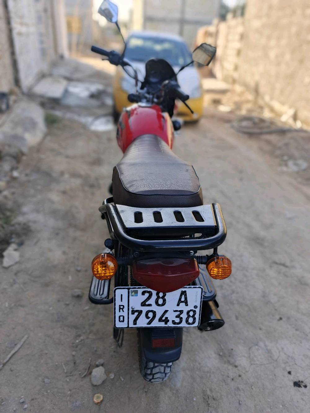 بوكسر موديل 23 رقم وسنويا باسمي شرط تحويل تجفيت شركا رقم انكليزي دراجا خير من الله كهربائيات شغالا لا تنقيص ولا تبغير شرط شلعتها تاكل كاع كل نقص ما بيها نكرت سلف تخم تايرات جدد وباقي شوفت عينكم 
 رقم موبايل ***********   