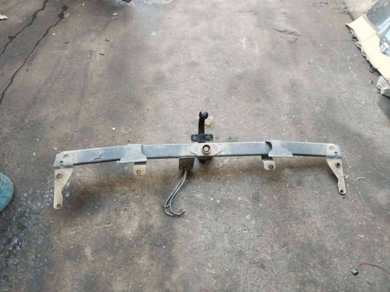 سلام عليكم شباب أغراض بي أم 500 للبيع مكان موصل التواصل معا صاحب الأغراض ***********
