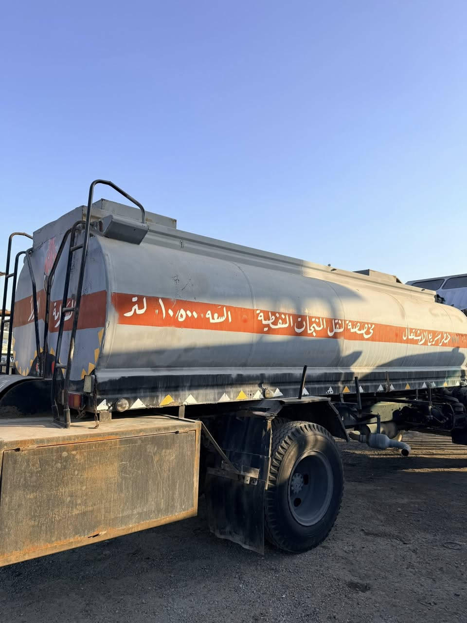 تخم تاير حجم 900 +تانكي كاز للبيع ***********
