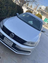 جيتا 2016 خليجي رقم سنويي جديد بى صبغ بى تعديل گير مكينه جديد  سعر 128...