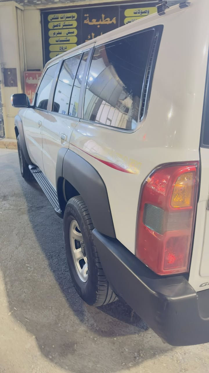 السلام عليكم باترول فتك موديل 2008 مال مزاد بدون صبغ المكان المصبوغ مكان الافته مكان السياره صلاح الدين العلم بيع او مراوس حسب القناعه للاستفسار الهاتف *********** بيه منضومه غاز
