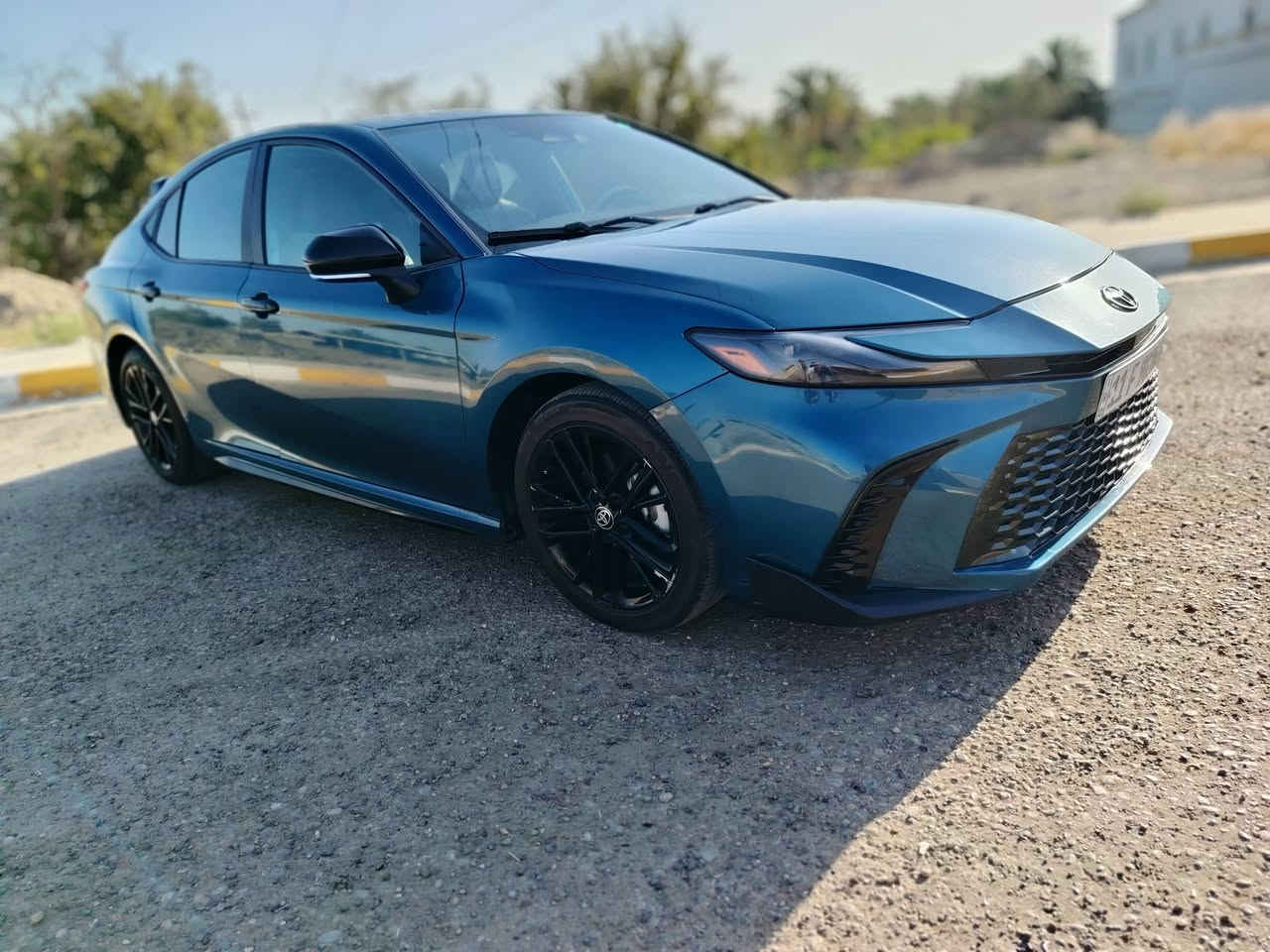 Toyota Camry SE /m2025
رقم بغداد انكليزي شرط التحويل  

مكينه 4 / 2500 هايبرد مكفوله من التبخير والتنقيص والفتح 

لووون. فيروزي 

كير اوتوماتيك مكفول 

كهربائيات كلها شغاله 

صدر امامي وخلفي جديد 

تخم تاير جديد 

غرفتها جديده  

سنتر لك  

ماشيه 14

مواصفات السياره معروفه  

بصمه  دخول ذكي

حساسات 360

رادات 360 

كاميرات 360 محيطه

نقاط عمياء جانبيه 

توقف ذاتي امامي خلفي 

قياده ذاتيه /  تحديد مسار

اشاير بالمرايا الجانبيه

سماعات jbl / 

كشنات الاماميه كهرباء 

كشنات تدفئه وتبريد

تدفئة المرايات الجانبيه

قطعتين تبريد امامي خلفي 

شحن لاسلكي /  شفتات ستيرن

سايد بريك كهرباء / نظام اوتو هولد

انظمة قياده    Eco _ Normal _ sport

لايتات اماميه خلفيه ليد نظام Active

 حادث السياره موجود (فقط  بنيد وجاملغ. مع تعديل براس الشاصي  

سونار   وفحص الكير والمحرك. مرفقات مع الصور. 

رقمي      ***********

مكان السياره   سامراء. 

السعر. 195.وبيها مجال.
