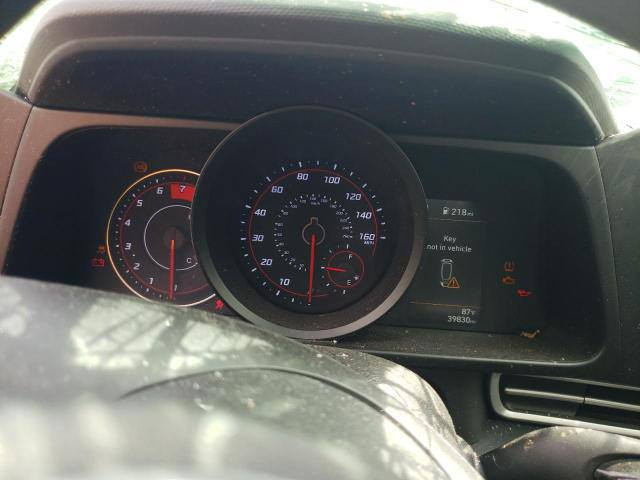 السلام عليكم اللنترا موديل 23ماشيه58سياره جديده حادث موضح بالصور سياره نص فول بصمه رادار تشغيل عن بعد شاشه مكفوله عدا الحادث مال امريكا العنوان بغداد العبيدي الاستفسار *********** سياره بدون رقم فحص موقت السياره مصلحه وجاهزه
