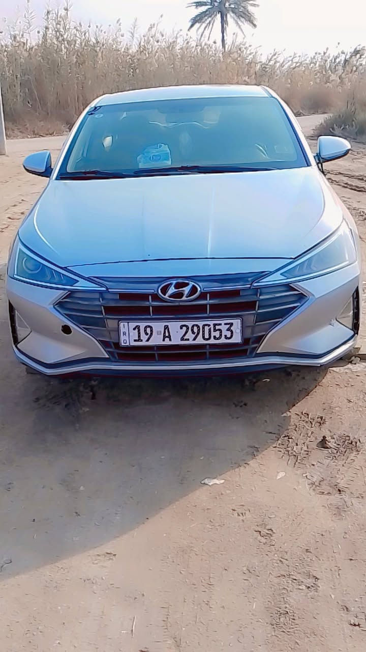 سلام عليكم ورحمة الله وبركاته سياره لبيع النتره السياره وارد امريكي ضربه قطْعتين بنيد وجاملق والباقي كفاله عامه محرك 2000 كير ومحرك ودواخل كفاله عامه نص فول السعر خاص ينتصل عل رقم وبيه خير وتدلل ***********
