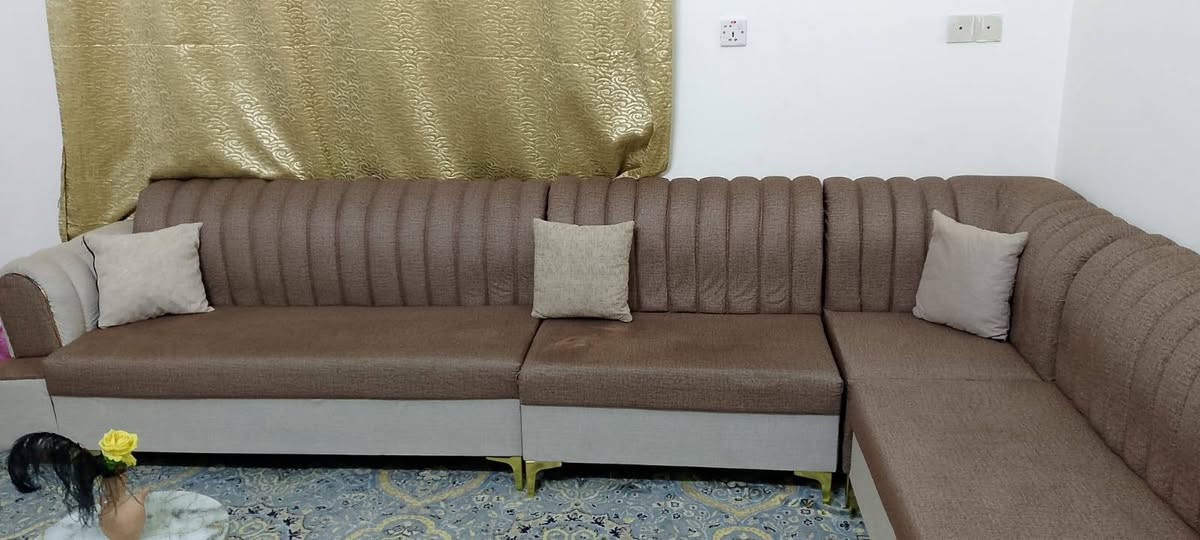 السلام عليكم 
تخم ديوان عدد ١٠ مقاعد 
نضيف جداً الي ايريد ايراسلني خاص ونتفاهم علي سعره ٢٧٥.٠٠٠ وبي مجال بسيط


**إذا كنت صاحب هذا الإعلان وتريد حذفه لأي سبب، رجاءا أرسل رسالة إلى الدعم الفني**