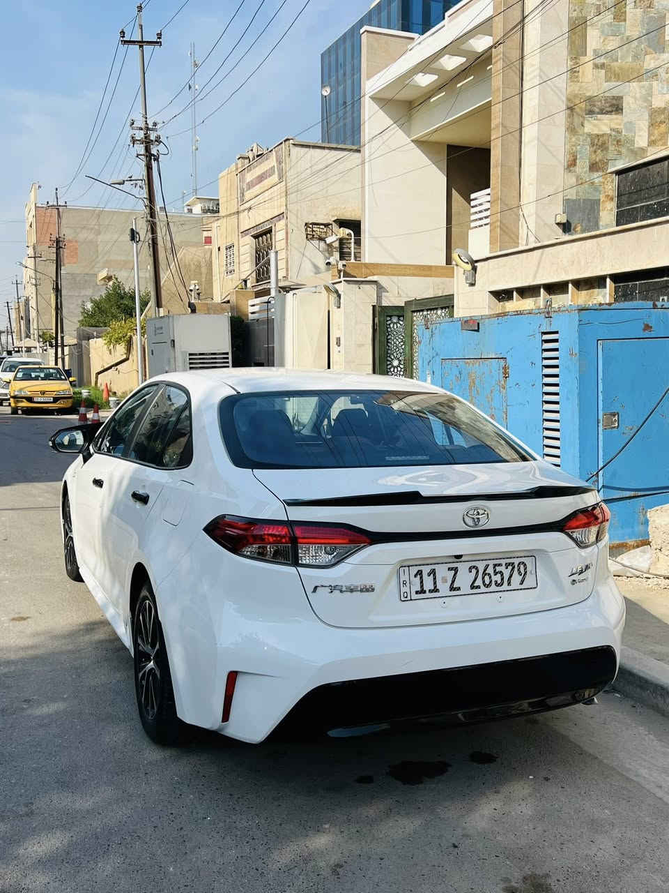 كورلا 2024 هايبرد تجميع الصين ليفين ماشيه 22 الف كم كفاله من التبديل والصبغ 

📍 بارد 3 قطع جاملغ وباب الصدر وجاملغ السايق طخات ومصلحات على البارد وبدون صبغ 

مواصفات السيارة فتحه وقيادة ذاتيه ورادارات اماميه ولايتات ليد وباقي المواصفات المعروفه …

📍 السيارة جام مغلف عازل حراري بالكامل وكامره تسجيل طرق اماميه وخلفي وارضيات ربر وارضيه صندوك يدات ابواب اسود مع المري و سبايدر صندوك 

مكان السيارة بغداد الكرادة 

📍 السعر : 134 ورقه بيها مجال بسيط حق الجيه فقط 

***********
***********
