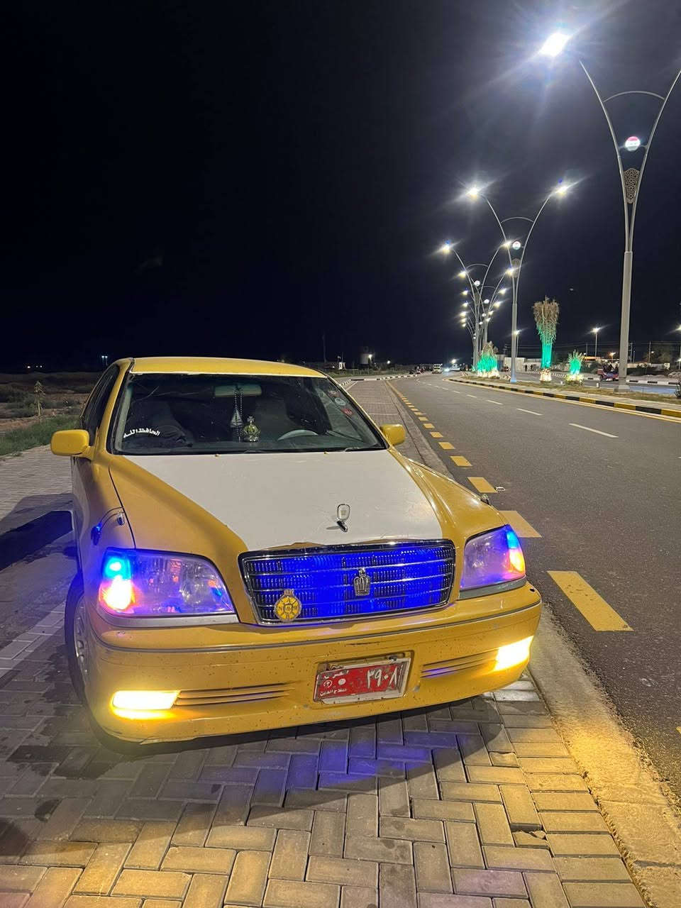 سلام عليكم جنون للبيع
سياره جنون للبيع بيها كصه سيأره وكاله فقط سياره تخم تاير جديد تبريد ثلج قطعتين سياره أربع دكم فول عده الفتحه كرستال أصل شاصي75 استفسار اكثر اتصل وبخدمتك السعر 31وبيها مجال مكان السياره البصرة ***********

