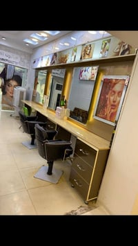 ميز حلاقة • تفصيل درجة أولى • قاعدة مرمر