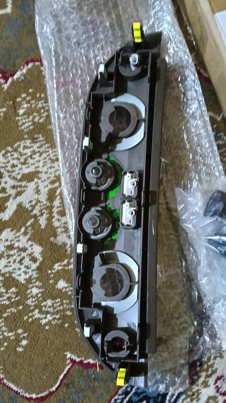 سلام عليكم قطعة مال دشبول للبيع كاملة مع الجوكات جديدة لوك عنوان بغداد ***********
