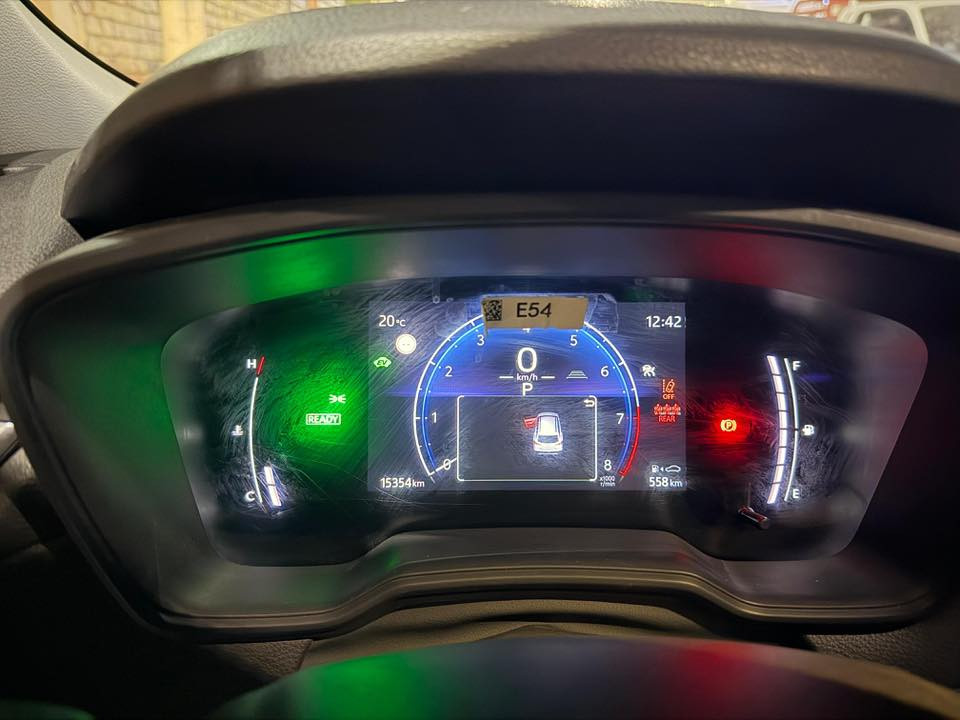 السلام عليكم للبيع كورلا كروز موديل 2025فول من عده الكشن الكهربائي 
km15400
مكفول من الطخه وشخط ومن الحادث 
سياره تدعم الكار بلي 
حساس تقفيل وتصعيد جام رقم بغداد مطلوب للمصرف استقطاع الاكتروني  اسويلك بيه وكاله عامه 
مكان كربلاء 
رقم الهاتف***********
