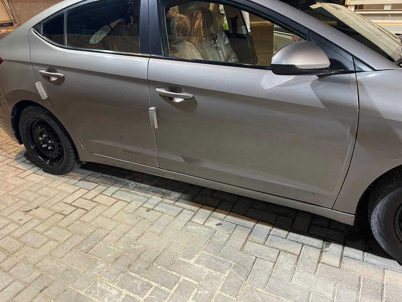 النترا 20 معوقين سنه وصير حره وارد امريكي حادثها بل صوره سياره جاهزه وكاله من راعيها كبل محرك دوش 2000 كير اي تي مبدل جديد سياره اي نقص مابيها سعر (123) وبيها مجال ***********
