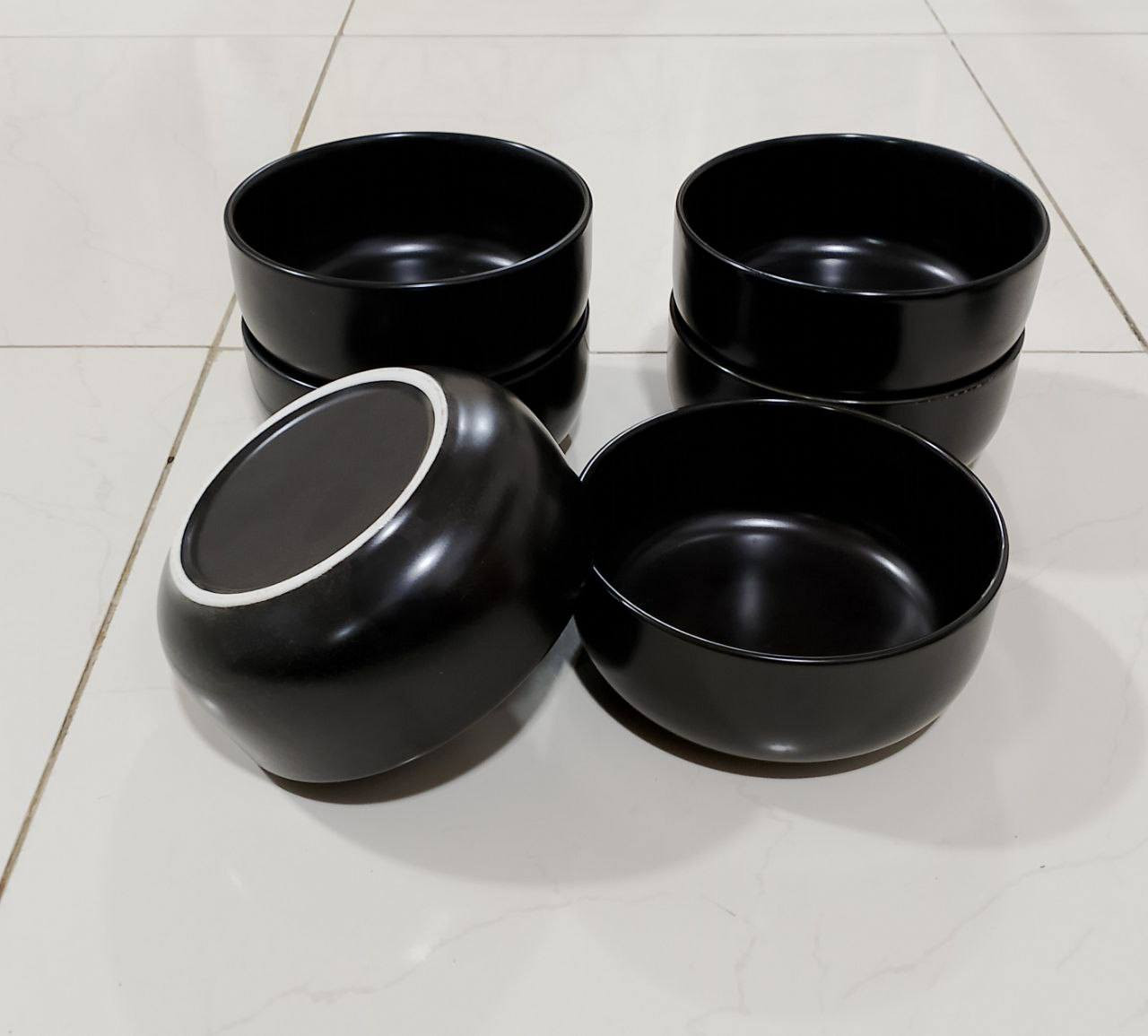 سيتات وقطع اسود اجنن وباسعار مناسبه جداً جداً 
للحجز والاستفسار ماراسلتنا خاص او واتساب ***********
