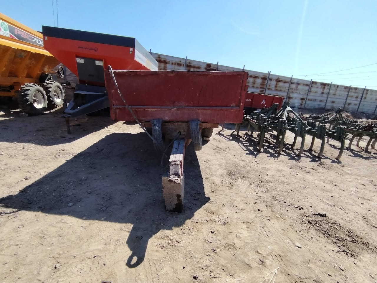 السلام عليكم عربانه سكلات للبيع العنوان بغداد اليوسفيه ***********و *********** السعر 750 الف
