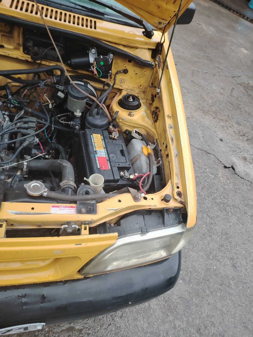 سايبا لبيع كير مكينه شرط موديل 2013 بسمي سياره مصفره هيئه غرامات اني شرعي تيرات ويل  جديد سعر 35 وبيها مجال ***********/////***********
